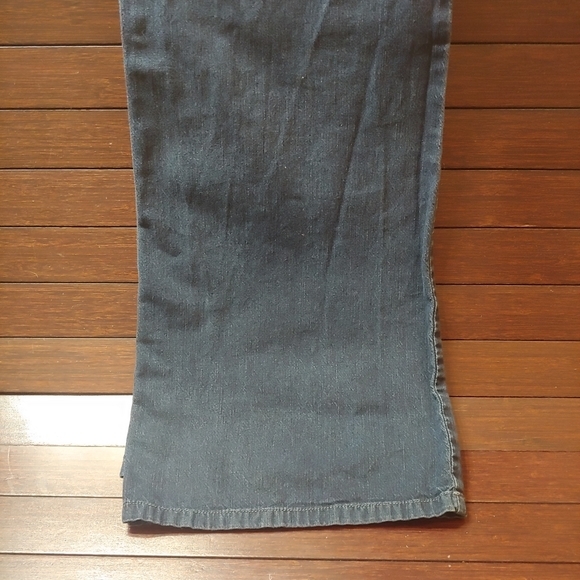 Michael Kors Jeans, Size 2 - Picture 4 of 5